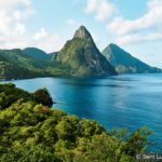 ピトン山 The Pitons
